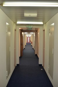 korytarz w hotelu